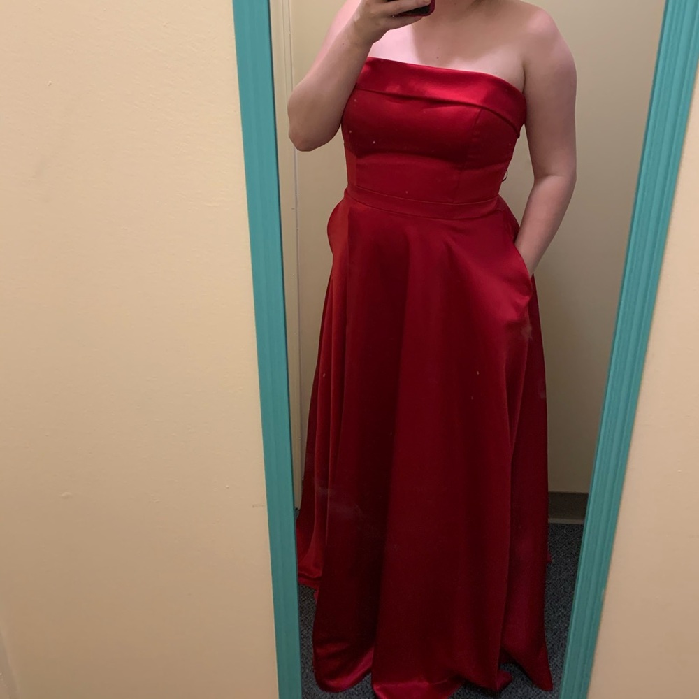Elegant Strapless Red Evening Gown Xscape